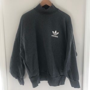 Adidas turtleneck sweater with pockets